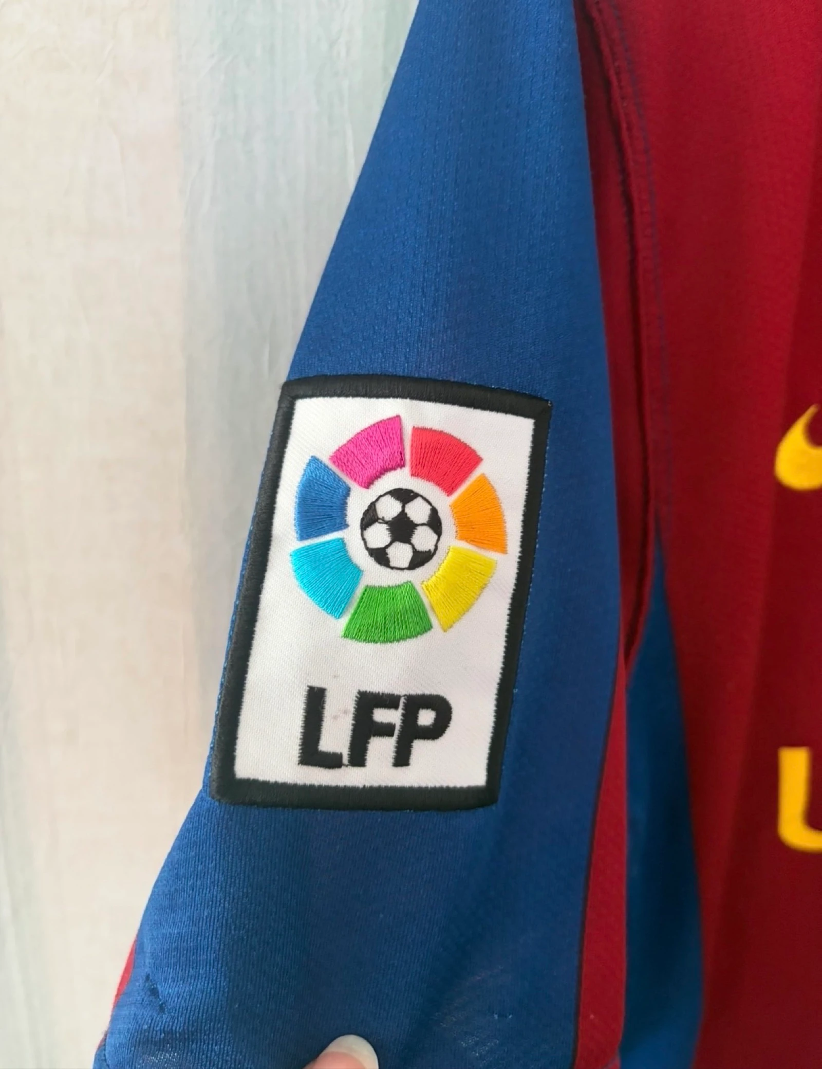 Camisola Vintage FC Barcelona "Camp Nou 50 Anos" - Muito Bom Estado (Tamanho P) – photo 6